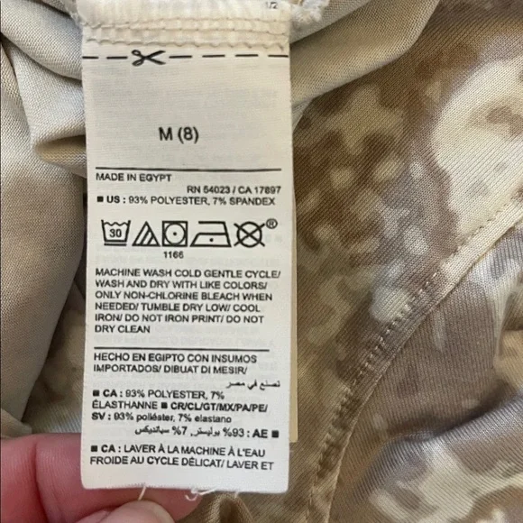 Old Navy Active Beige Camouflage Shirt SZ M (8) - Picture 4 of 4